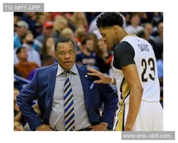 塞维利亚主教练因战绩不佳被解雇,球队正面临重建困境 塞维利亚主教练因战绩不佳被解雇,球队正面临重建困境